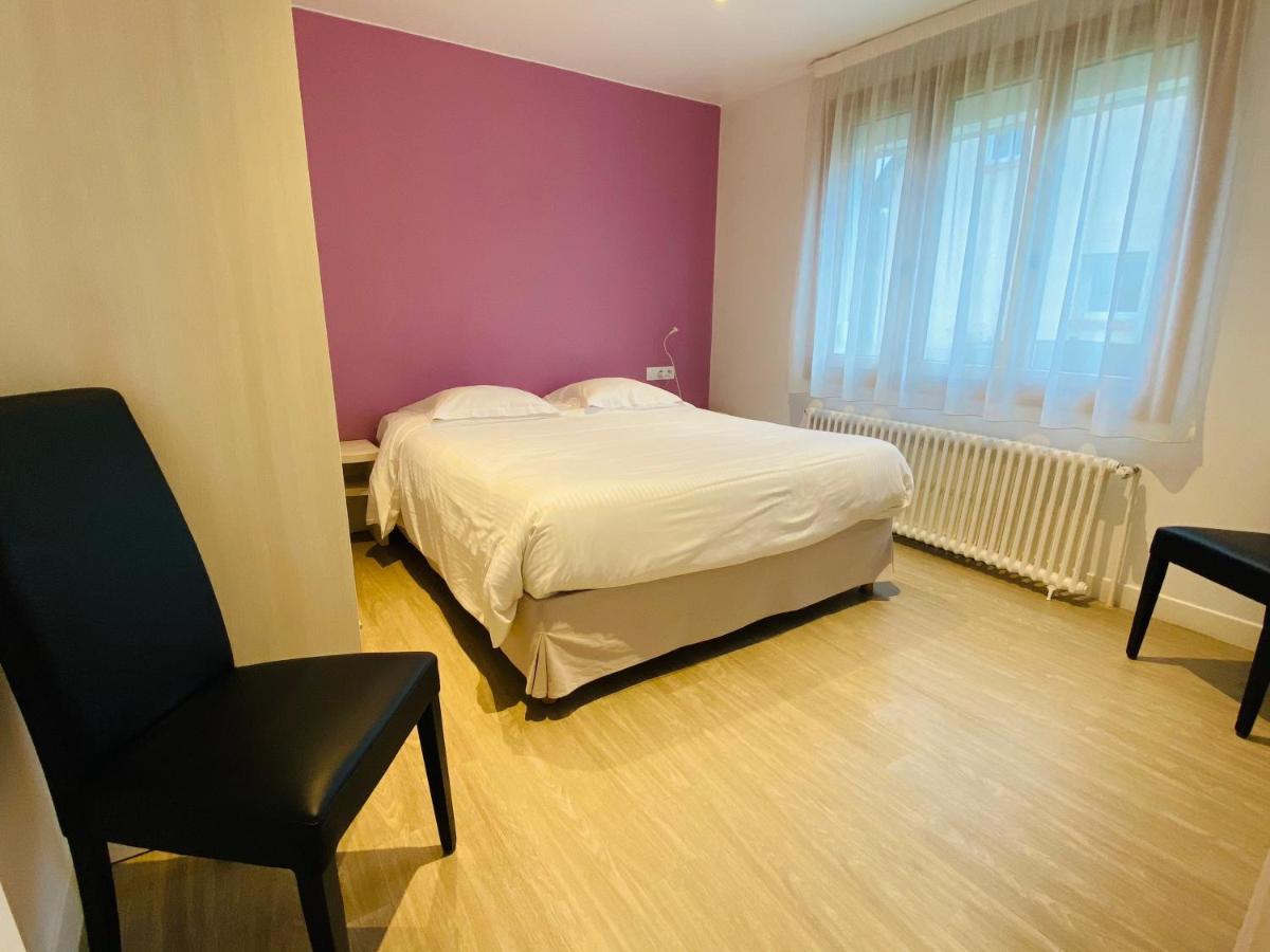 Contact Hotel - Motel Les Bleuets & Spa La Rivière-Saint-Sauveur Eksteriør billede